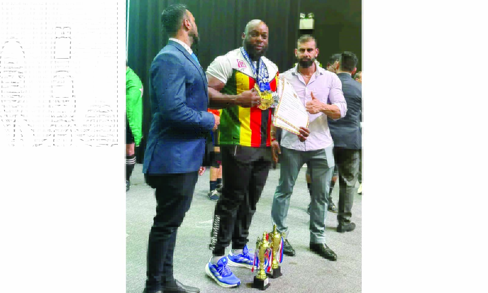 MHAKA FOR  MUSABVUNDA  FAMILY RUN