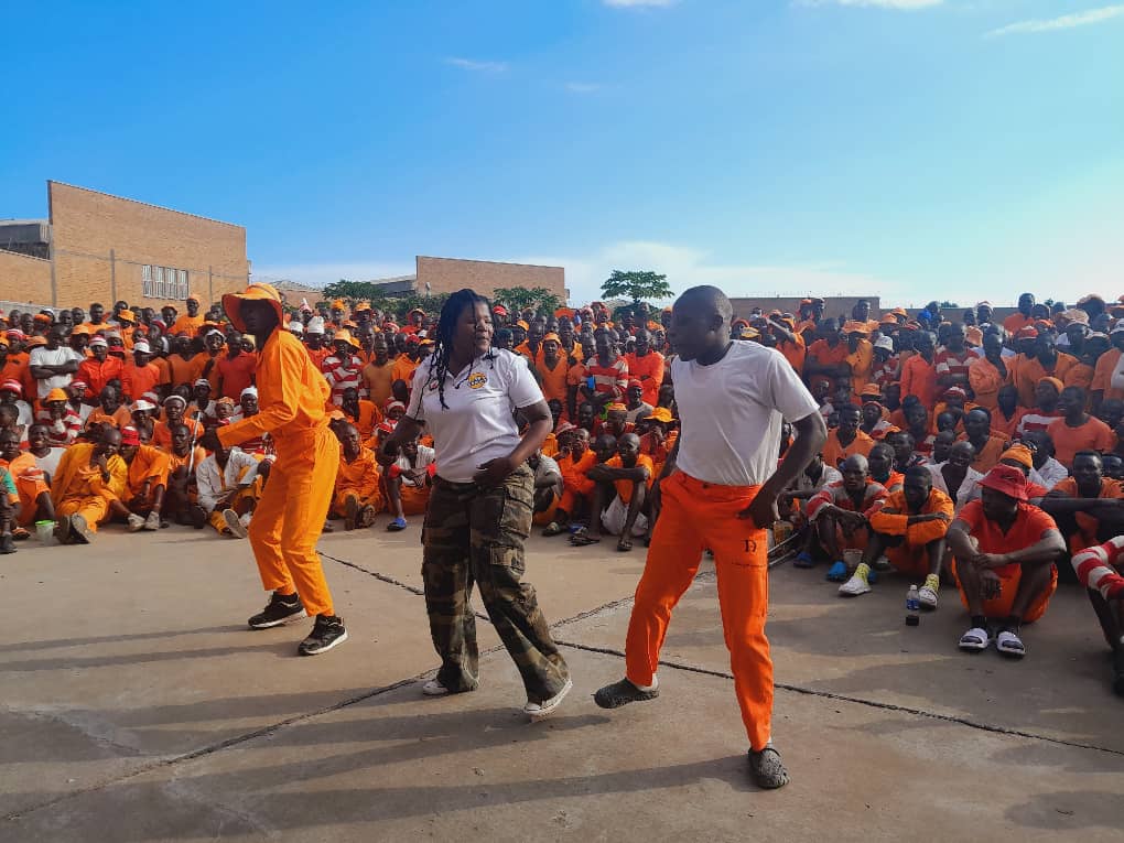 Watch: JAILHOUSE JOY! Khami Prison turns into party zone as inmates reunite with family