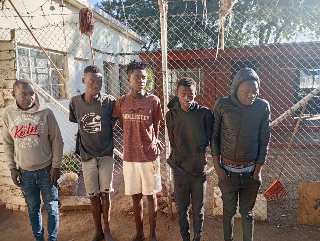 GANG OF EIGHT BUSTED FOR BYO MACHETE ROBBERIES: ‘SaMishy’ ran gang of young thugs