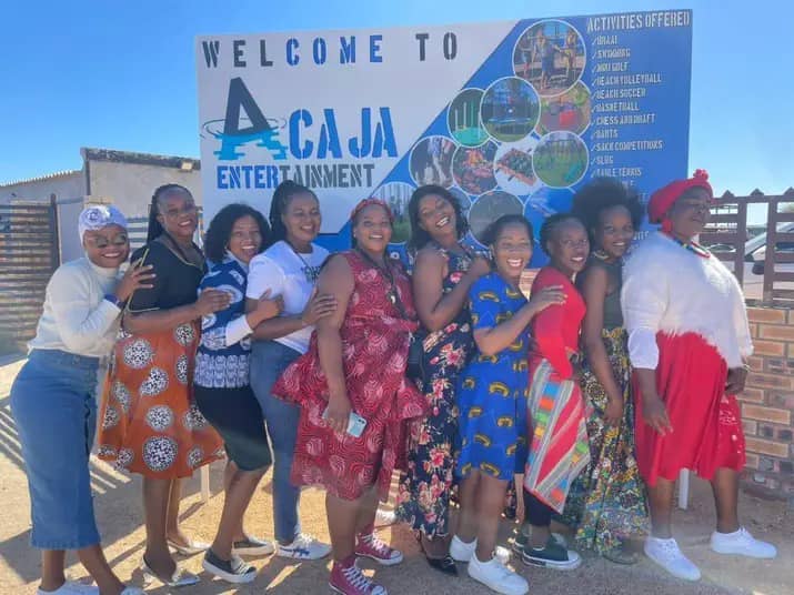 Kuzathakazelelwa i-Mother’s Day eAcaja