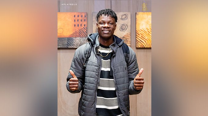 Blessing Muzarabani arrives in India for debut IPL stint with Royal Challengers Bengaluru