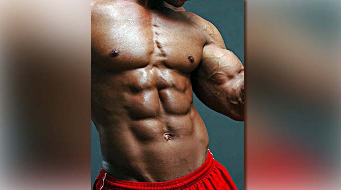 COUGARS ON THE PROWL! Bulawayo’s buff boys cashing in on ladies’ desires