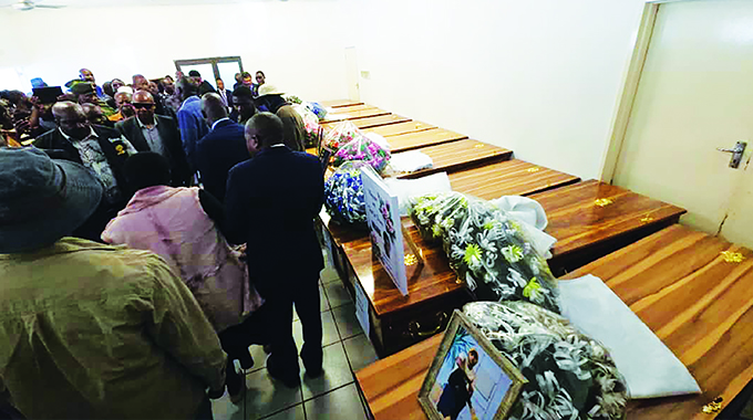 Tearful farewell for Kwekwe’s fatal road accident victims