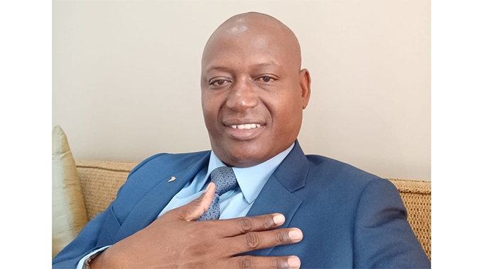 Ex-deputy minister Karoro acquitted of inputs fraud