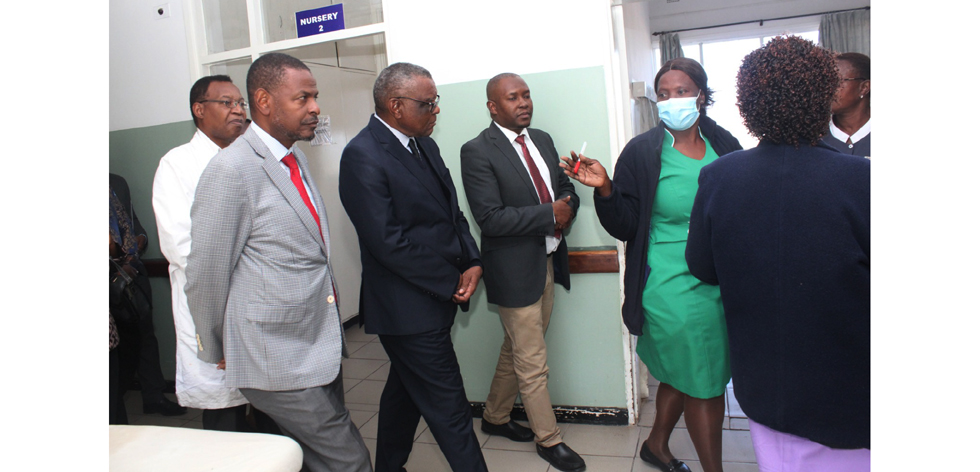 Health Services Commission chairperson, Dr Vincent Hungwe (middle) tours Victoria Chitepo Provincial Hospital accompanied by the Commission’s secretary, Dr Christopher Pasi (right) and the hospital’s medical superintendent, Dr Hillary Makiwa (left) and other delegates