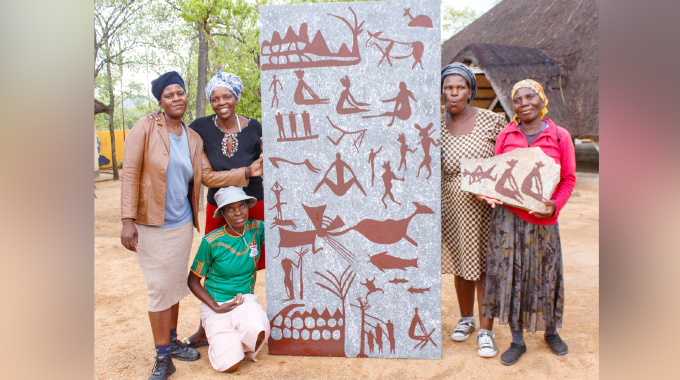 Matobo women bring San rock art back to life