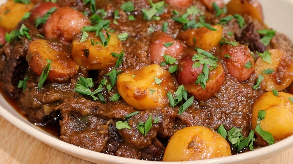 Pot-roast potatoes