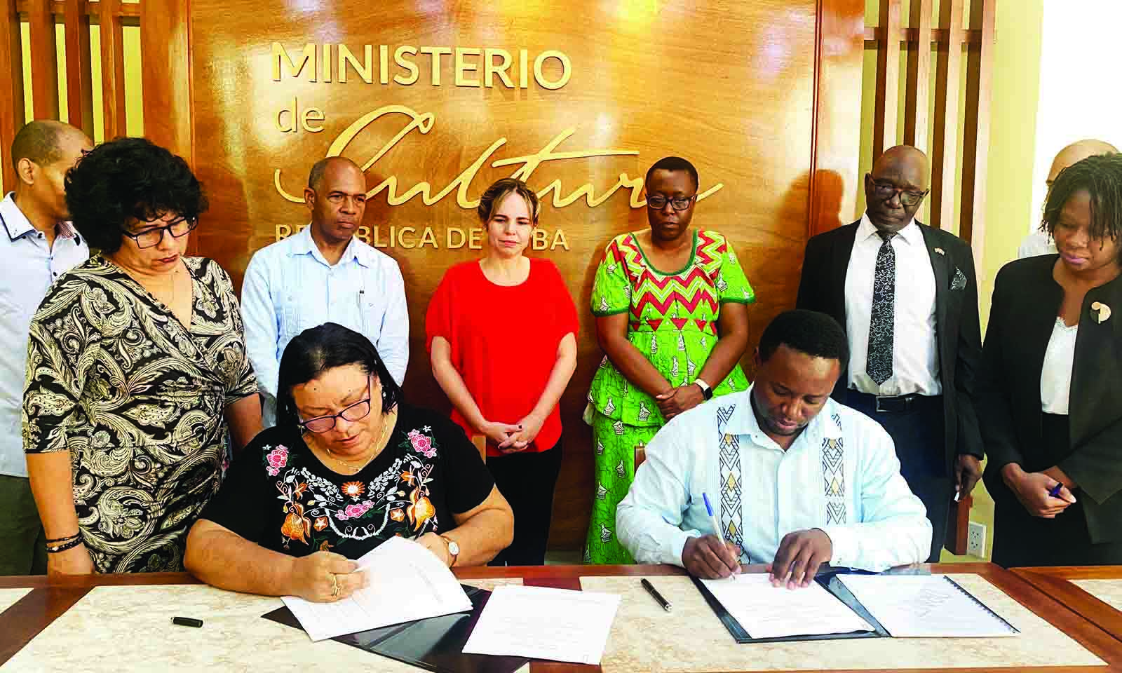 Zim, Cuba sign MoU for transfer of military artefacts