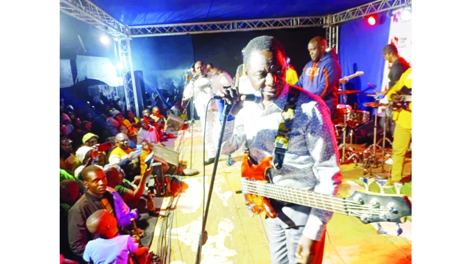 THANK YOU SWEETHEART, MACHESO PRAISES WIFE. . . Sungura superstar turns 57 today
