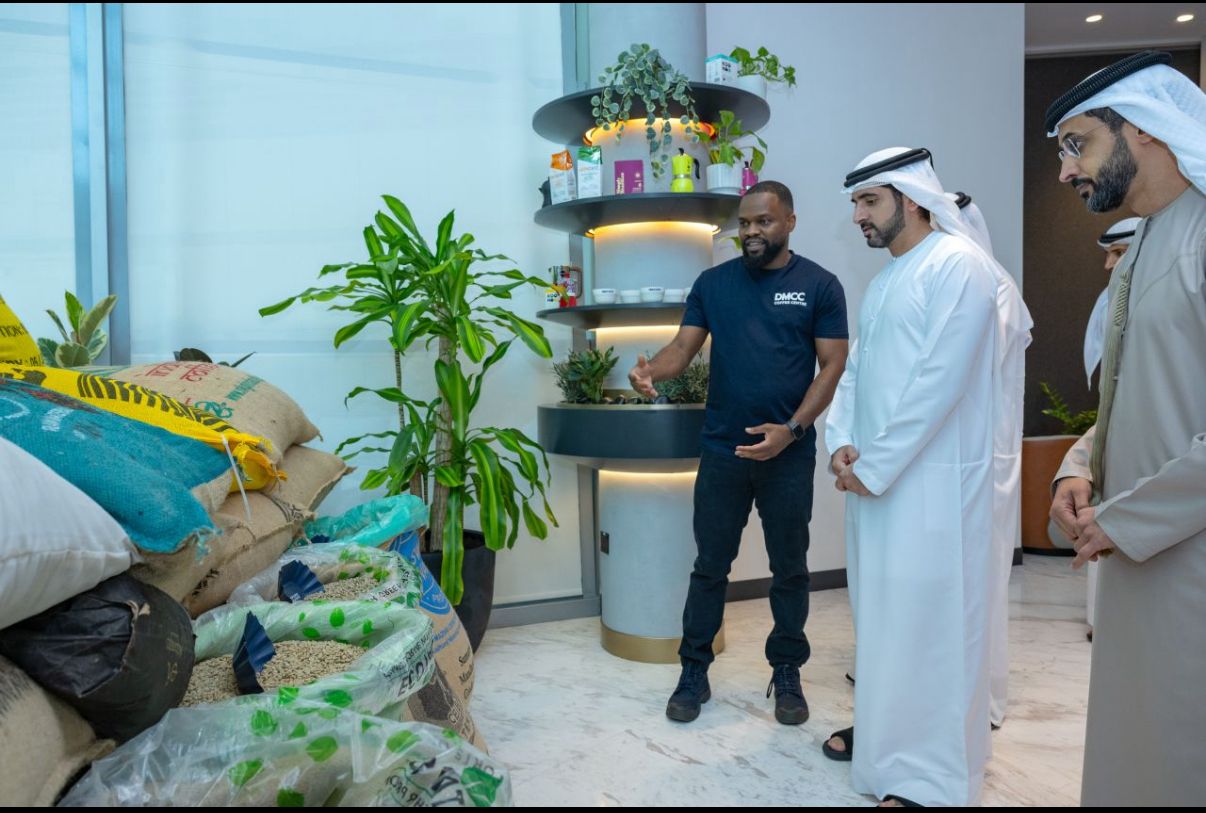 Dubai Crown Prince meets Zimbabwean expatriate in landmark encounter