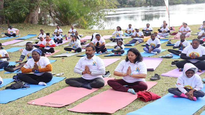 300+ enthusiasts celebrate International Day of Yoga