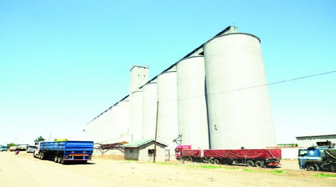 Government warns farmers on dealers. . . . GMB expands grain collection points to combat ‘giveaways’