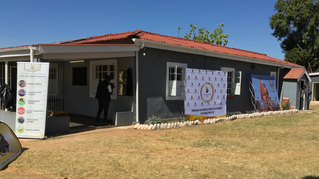 New clinic, waiting mothers’ shelter brings relief to Mazowe West’s Muswewenhede community