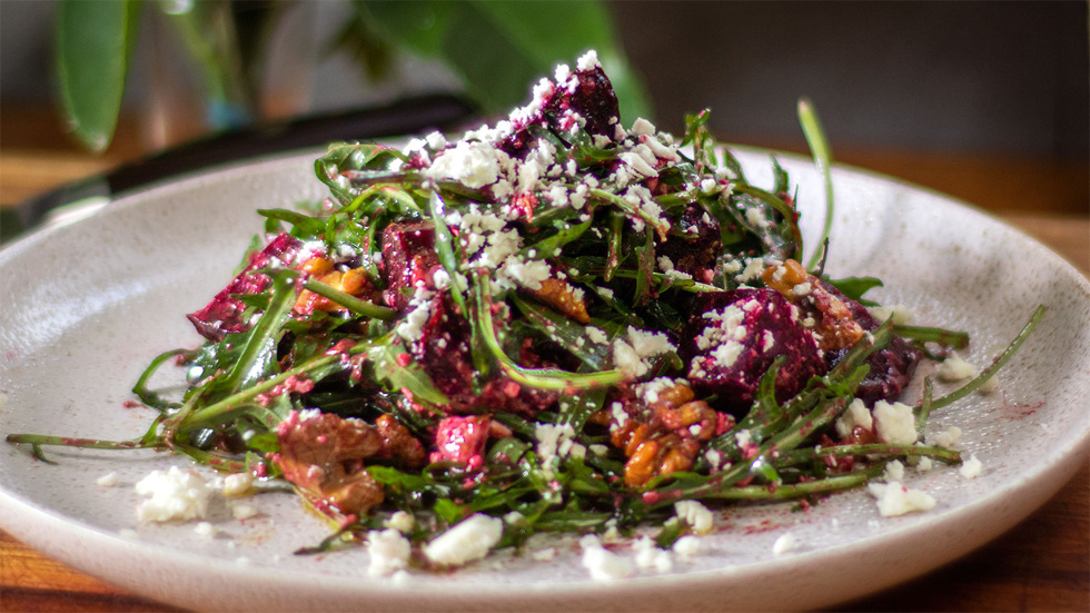 Beetroot salad is ideal for everyone