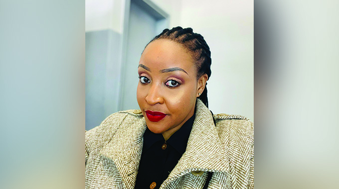 BOSSO SPOKESLADY QUITS! Nozibelo steps down as Highlanders mouthpiece