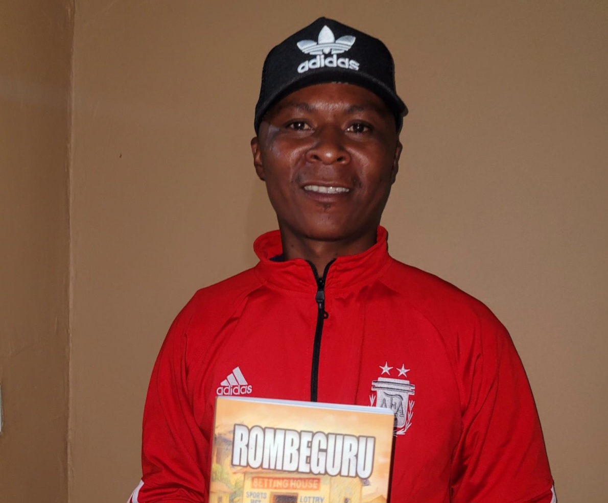 Journalist Musaki publishes book