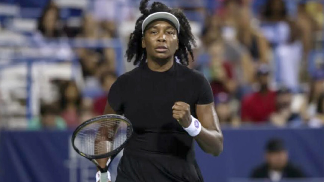 Venus gets us open wild card spot