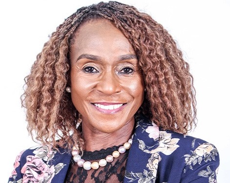 Commissioner Muradzikwa