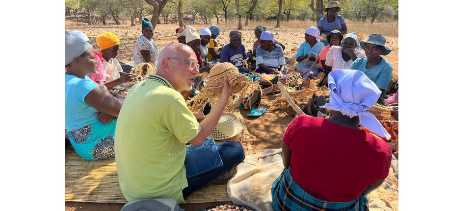 Chimanimani weavers get export boost