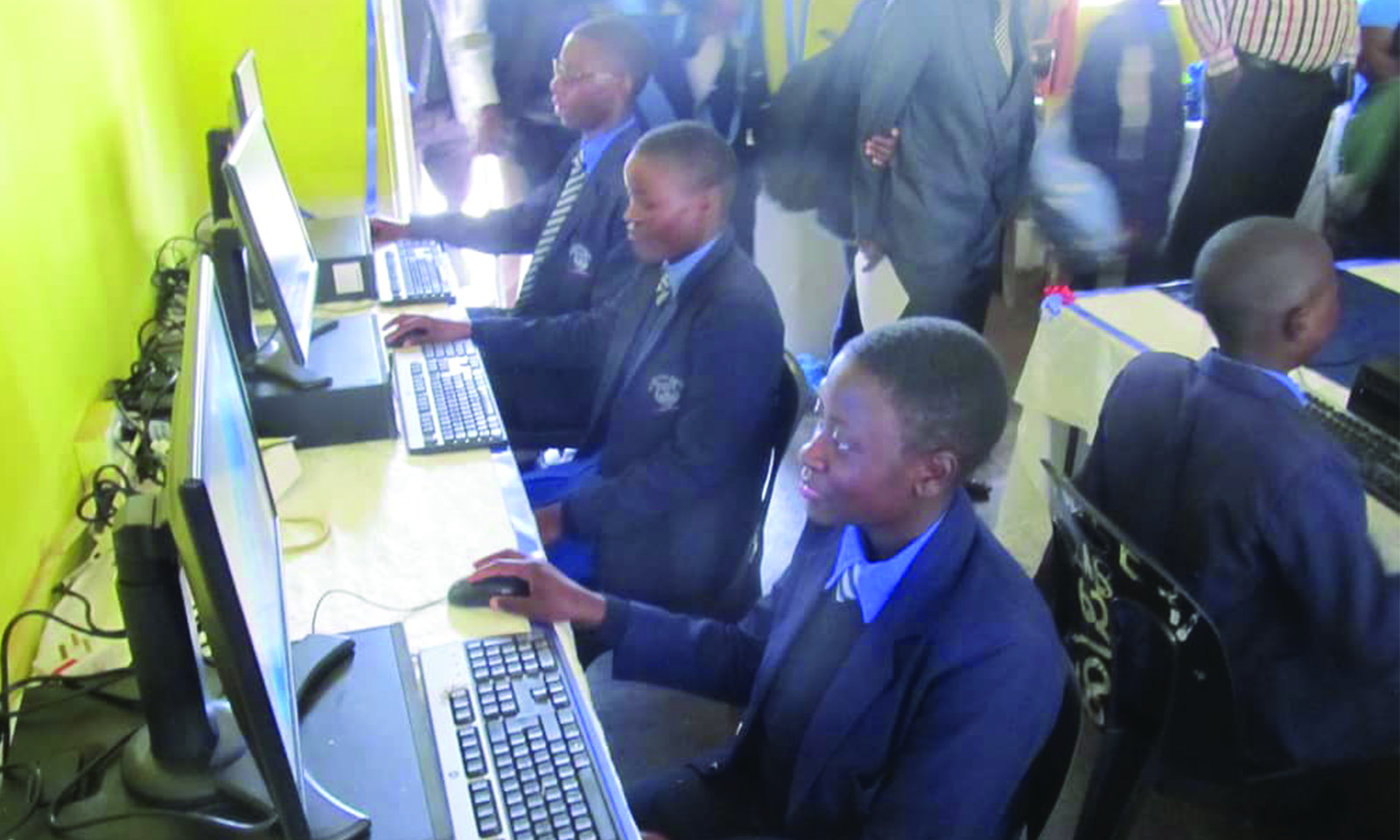 Norton school receives computers