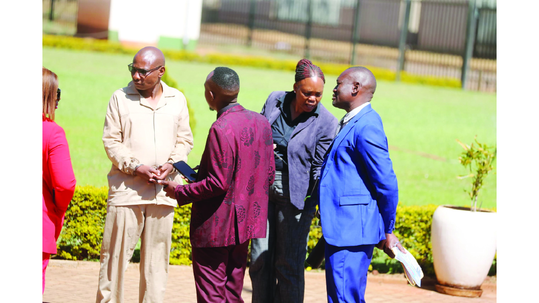 GODFATHER OF CHITOWN’S ‘GHOST STANDS’ DEALS ● Mukweva comes from jail to face another fraud case