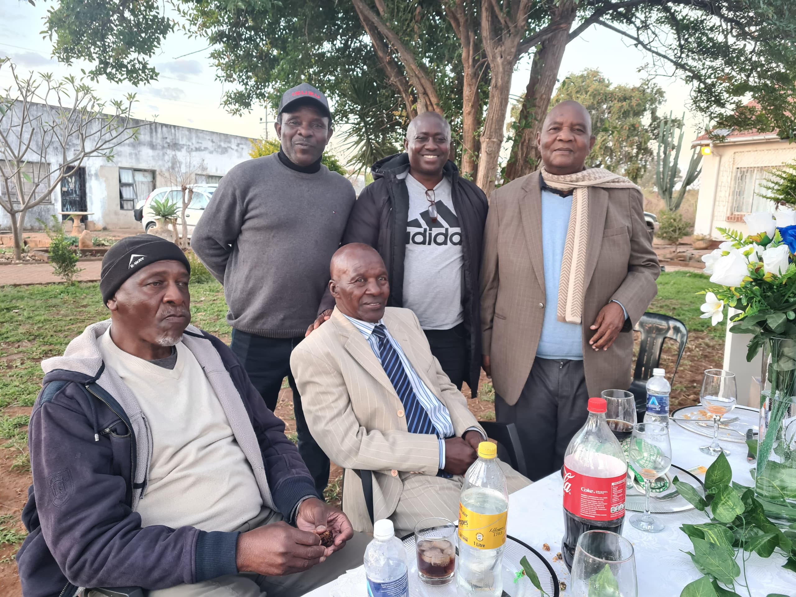 “Ngake ngangqikila unompembe ngo 1979”