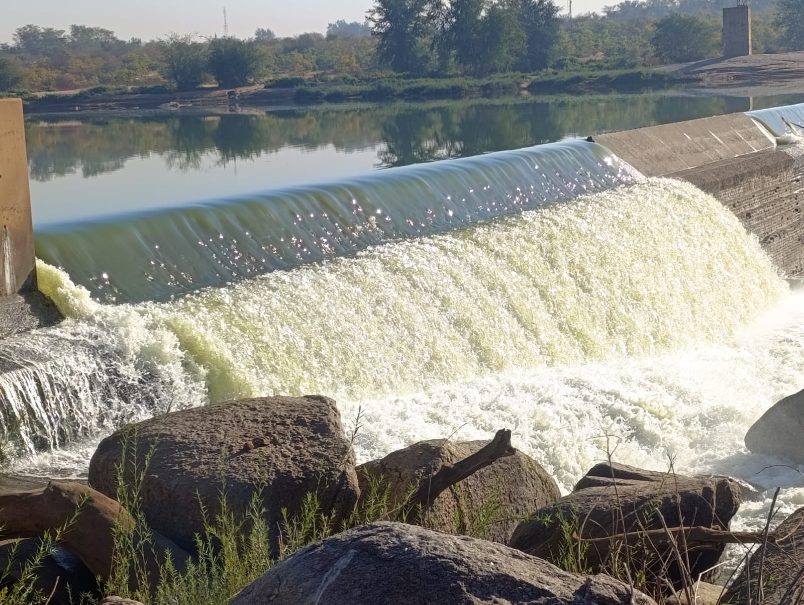 NO TOXIC TROUBLES! SA experts clear Limpopo River water