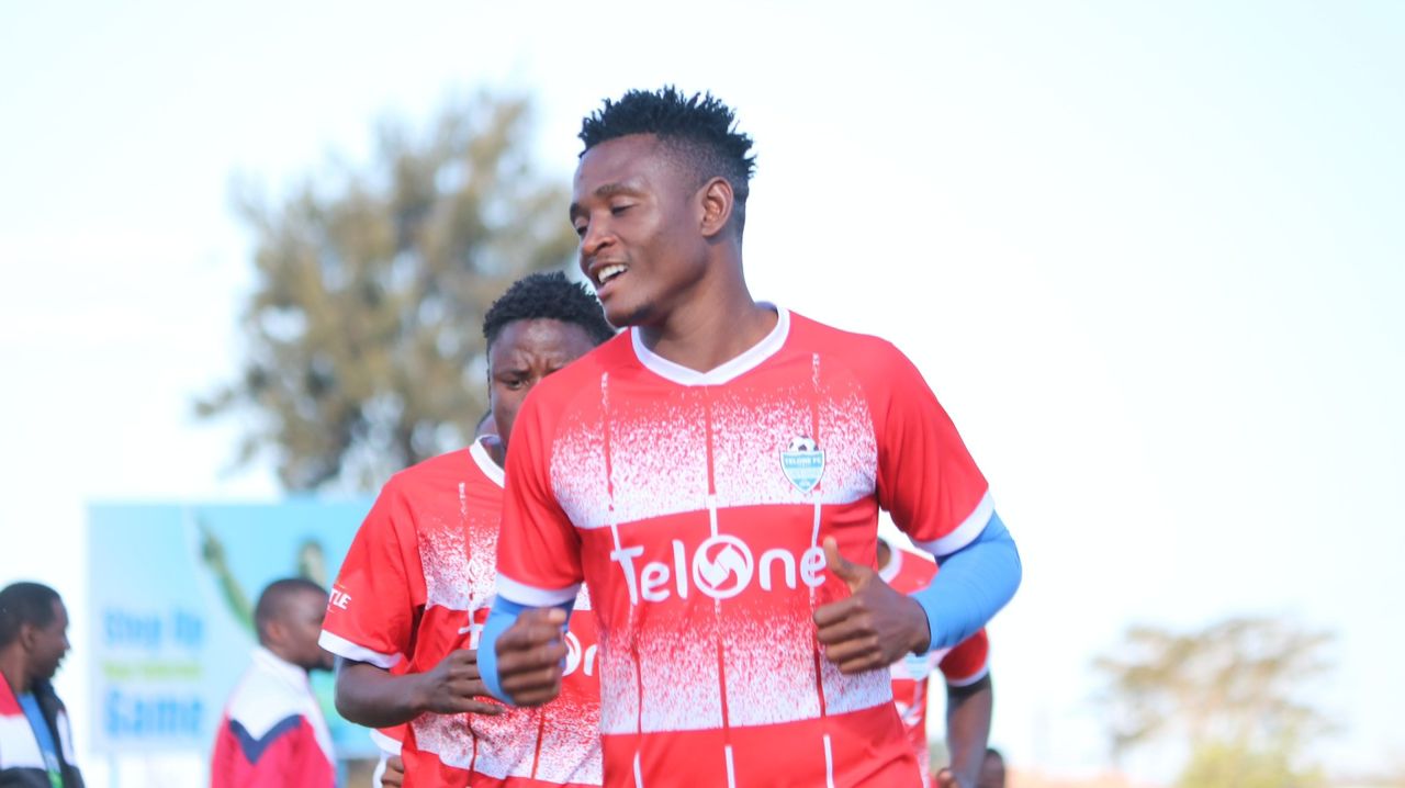 YELLOW CARD CARNAGE! Seven stars banned ahead of PSL Week 22 showdowns