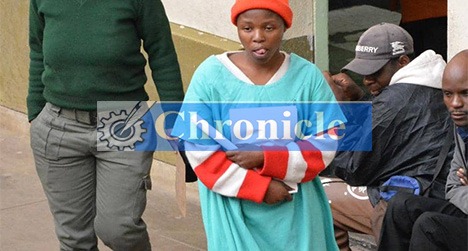 Unlicensed drunk woman steals US$70 000 Toyota double cab, crashes it