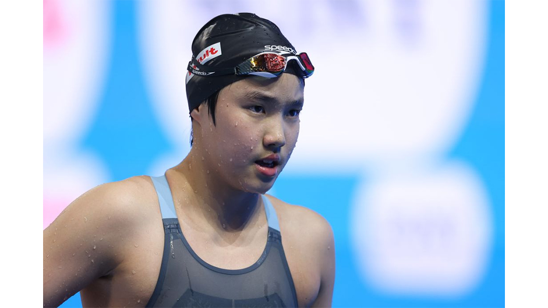 Dilemma over 12-year-old swimmer