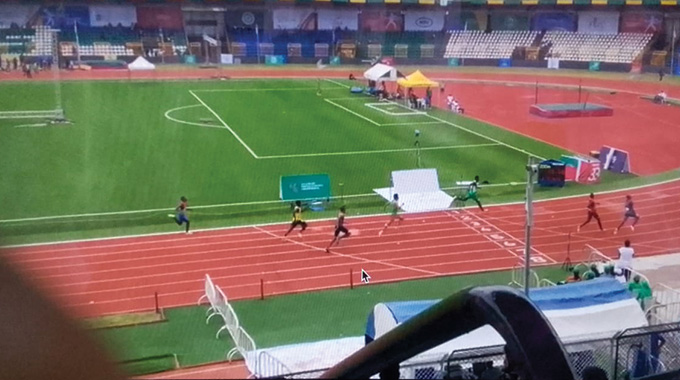 WATCH: TSHUMA TURNS ON THE TURBOSobukazi speedster blazes into 200m final at African Champs