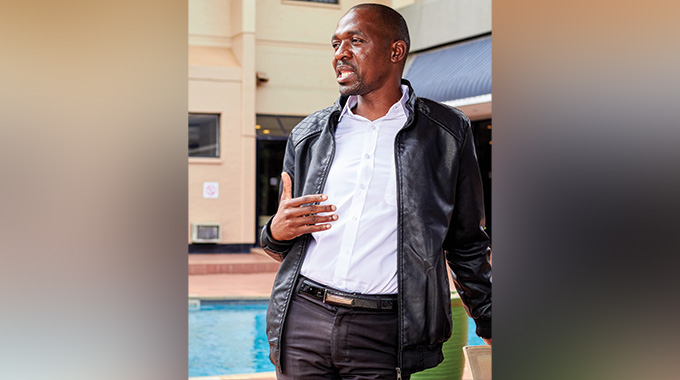Amalungiselelo kaMiss Teen of the Universe Zimbabwe Grand Finale asezingeni eliphezulu