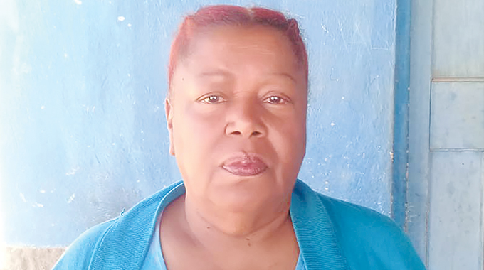 ‘THEY SOLD MY SISTER’S SOUL!’ Woman cries foul as sister’s ashes sold off with furniture