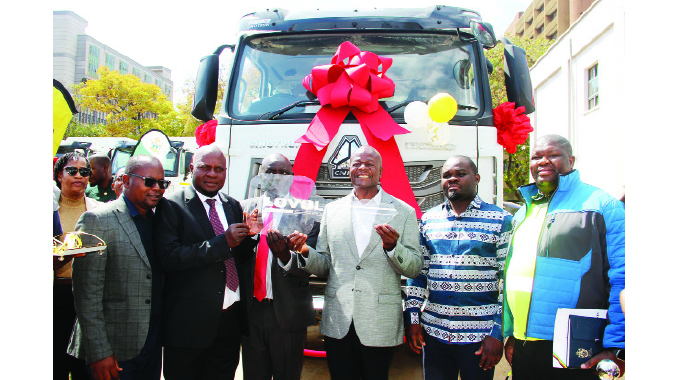 Govt hands over 20 refuse compactors to councils