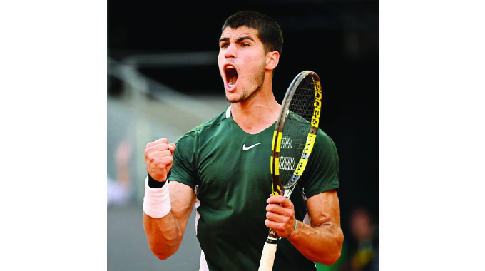 Alcaraz past Wimbledon defeat