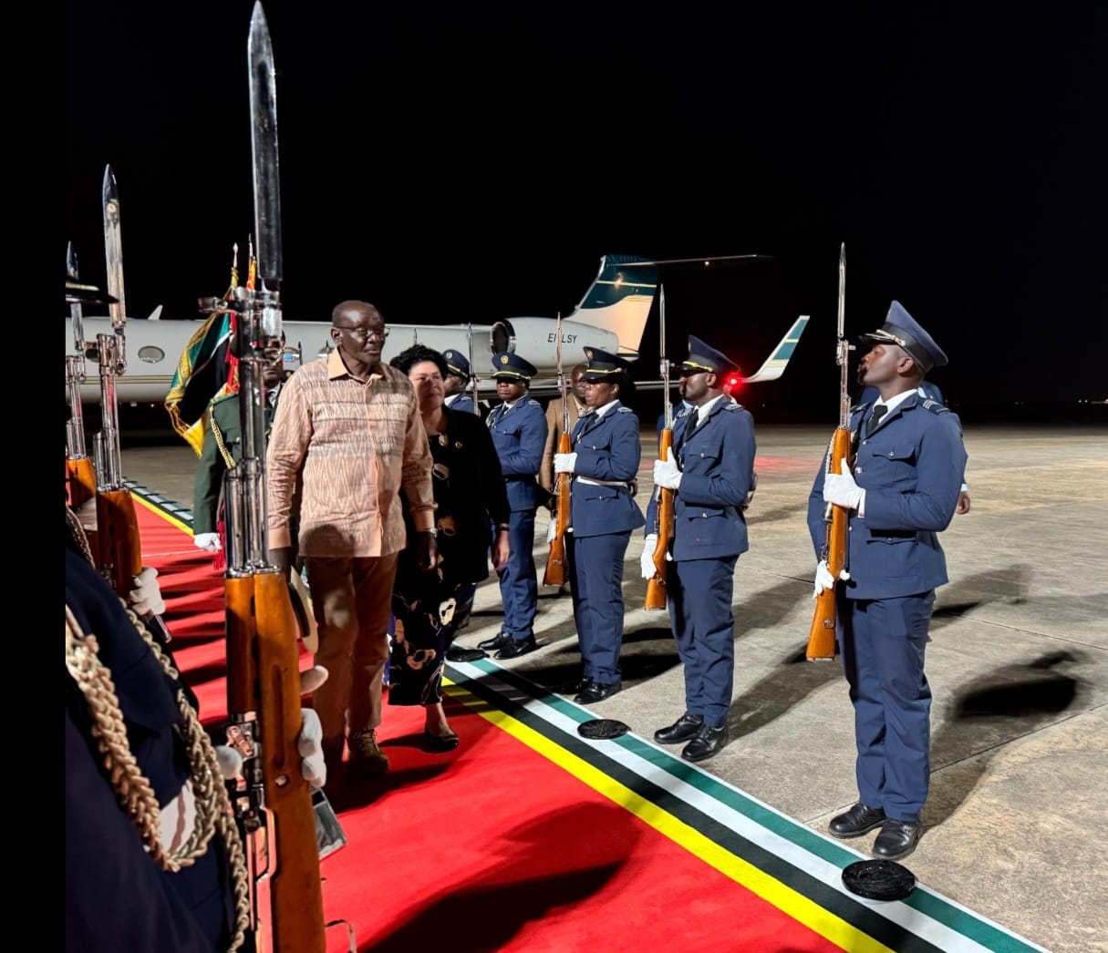 VP Mohadi arrives in Mozambique for liberation war shrines tour