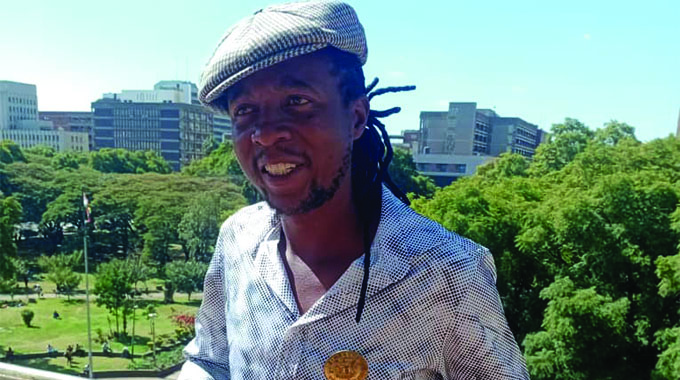 Kambo “Manhanga Matete” kaenda nenyika