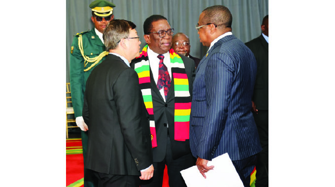 Zim, China seal US$55m economic deal . . . Sign US$6,9m food assistance agreement