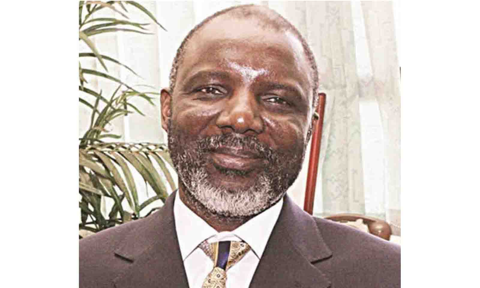 Zim’s first black registered quantity surveyor Mahachi dies