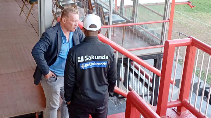 SORRY! SORRY!. . . Bosso coach bows to fans after home defeat