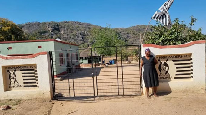 BOSSO TO THE BONE! Kezi superfan dies in sleep