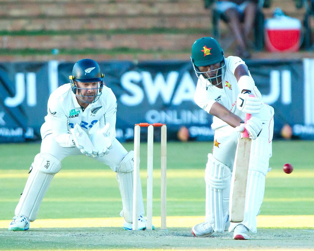 Chevrons look to fight back with the bat on day three