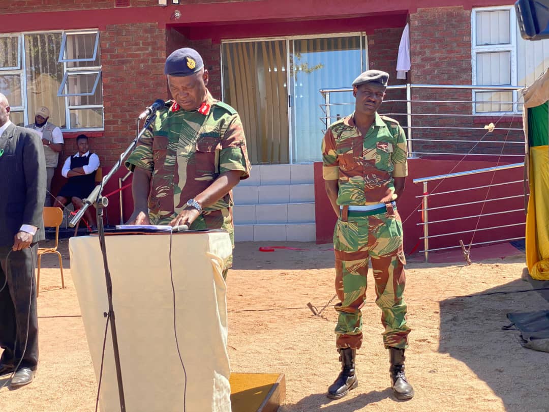 ZDF gives 30 Mash West chiefs agric inputs