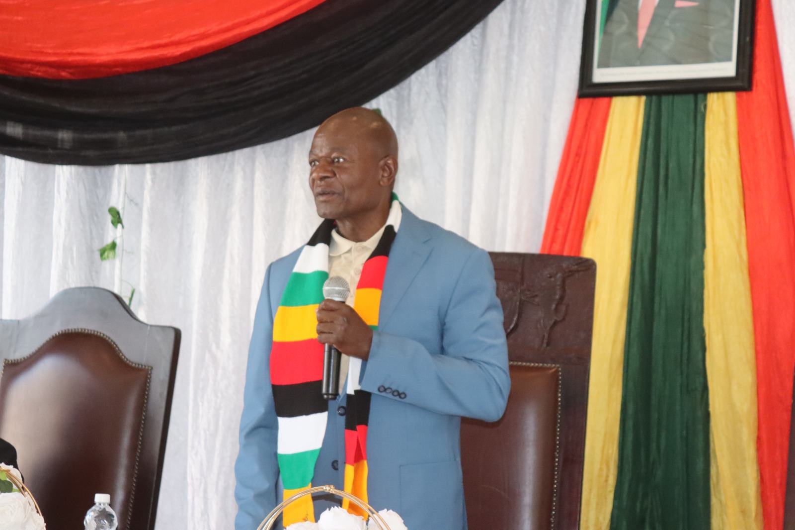 GARWE BREATHES FIRE ON BEITBRIDGE COUNCILLORS, Minister warns greedy municipality over ‘foolish fights’