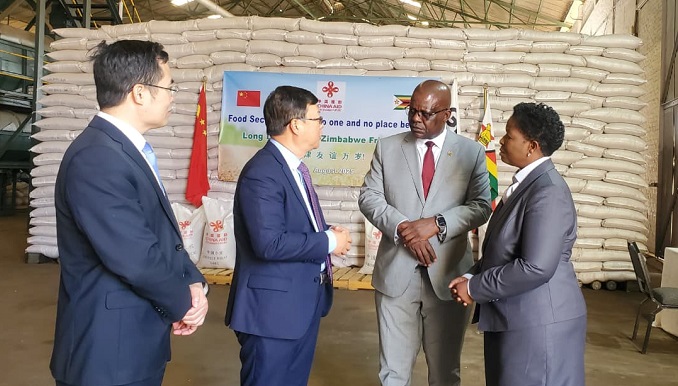 China hands over 3 000 tonnes of rice, wheat to Zim