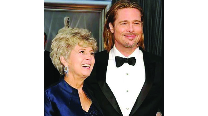 Brad Pitt’s mum dies