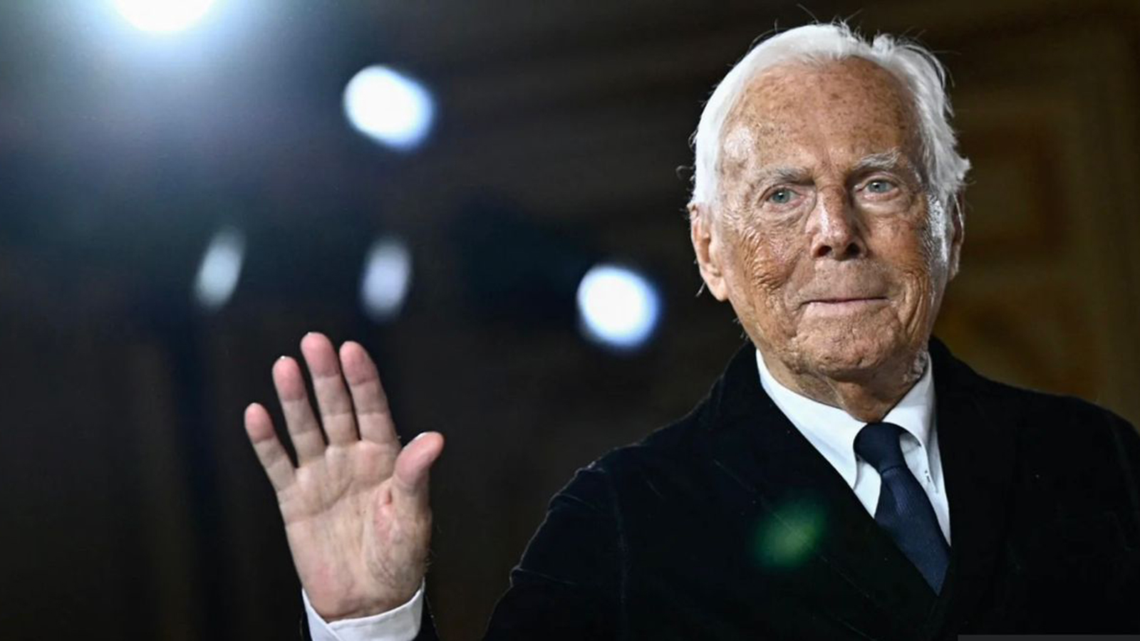 Legendary Italian designer Giorgio Armani dies