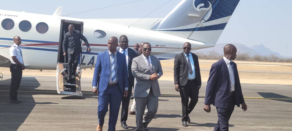 Vice President arrives at Grand Reef Airport