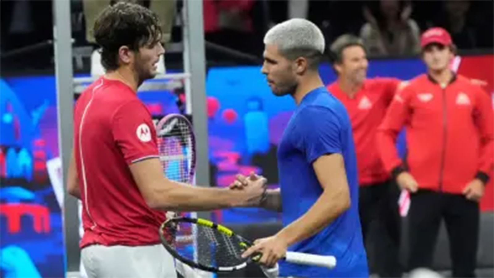 Fritz blitzes Alcaraz in Laver Cup