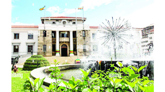 Harare residents implore City fathers to shape up
